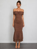 Midi vestido capuchino